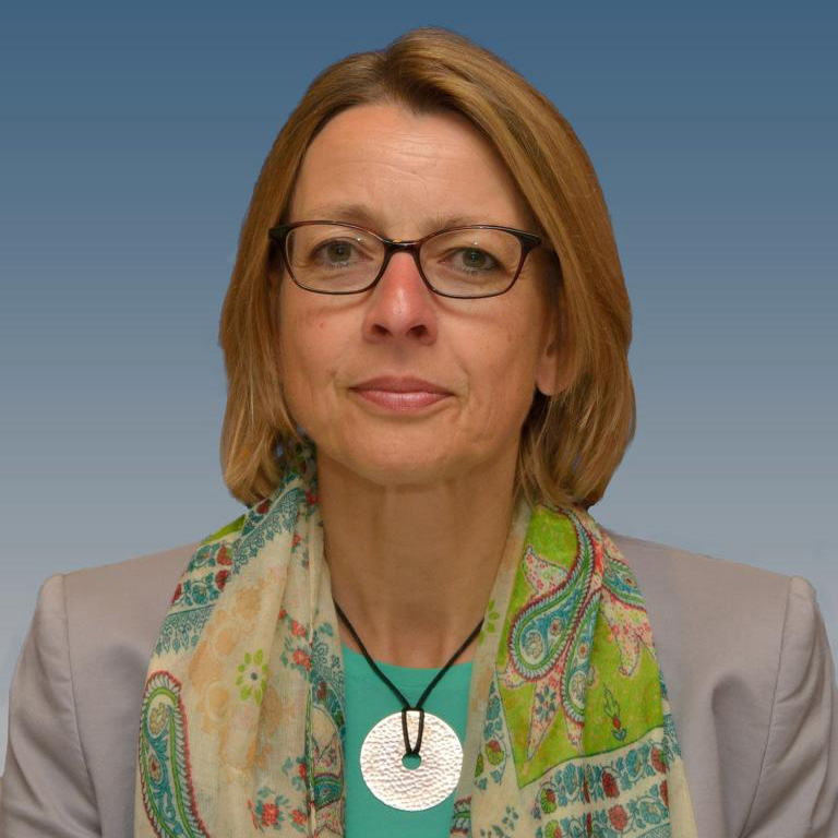  Bettina Dbbe
